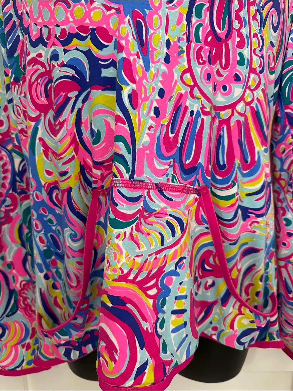 Lilly Pulitzer V-Neck Hooded Tunic in Bright Multi-Paisley Print - Picture 3 of 8